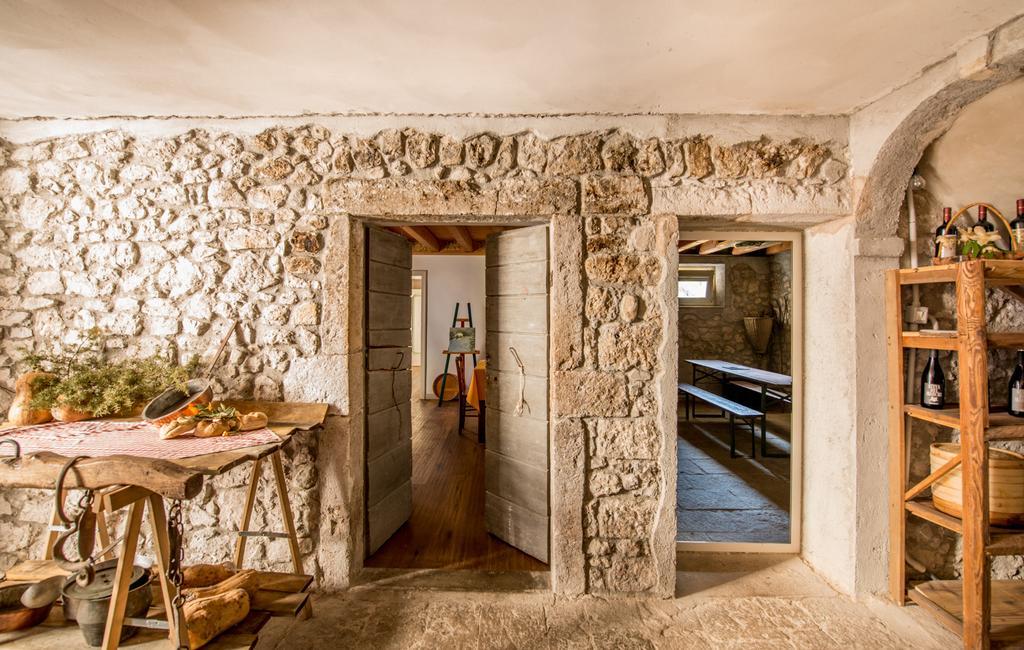 Agriturismo Borgo Titol Tramonti di Sopra 외부 사진